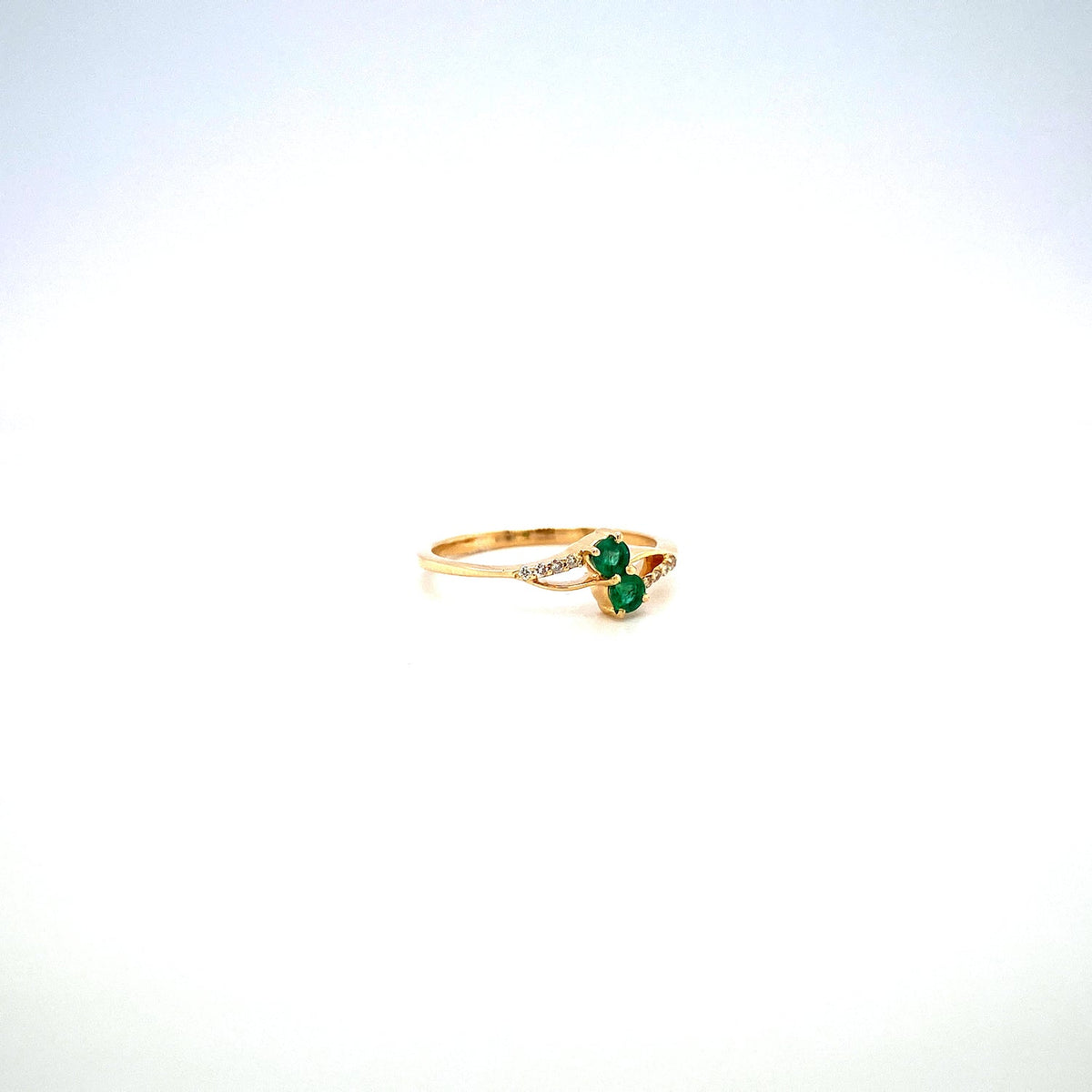 Verde 14K Solid Gold Emerald & Diamond Ring