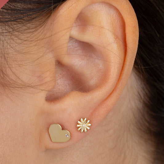 Daisy 14K Gold Earrings with Diamond