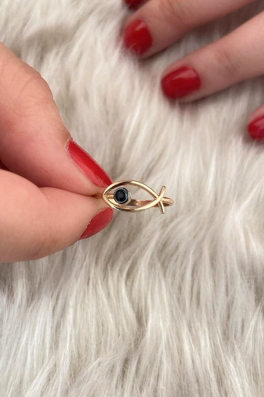 14ct Gold Fish Ring 1