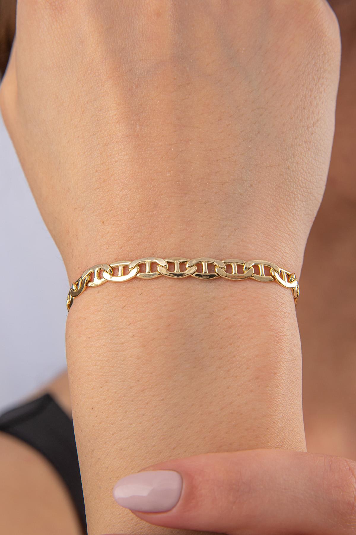 Golden Plans 14K Gold Flat Mariner Bracelet