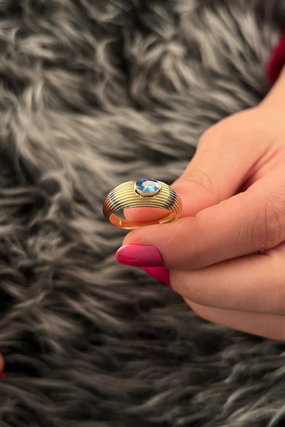 Atlantis 14K Gold Textured Aquamarine Ring