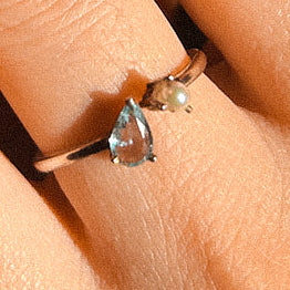 Mermaid Dreams Aquamarine & Akoya Pearl Gold Ring