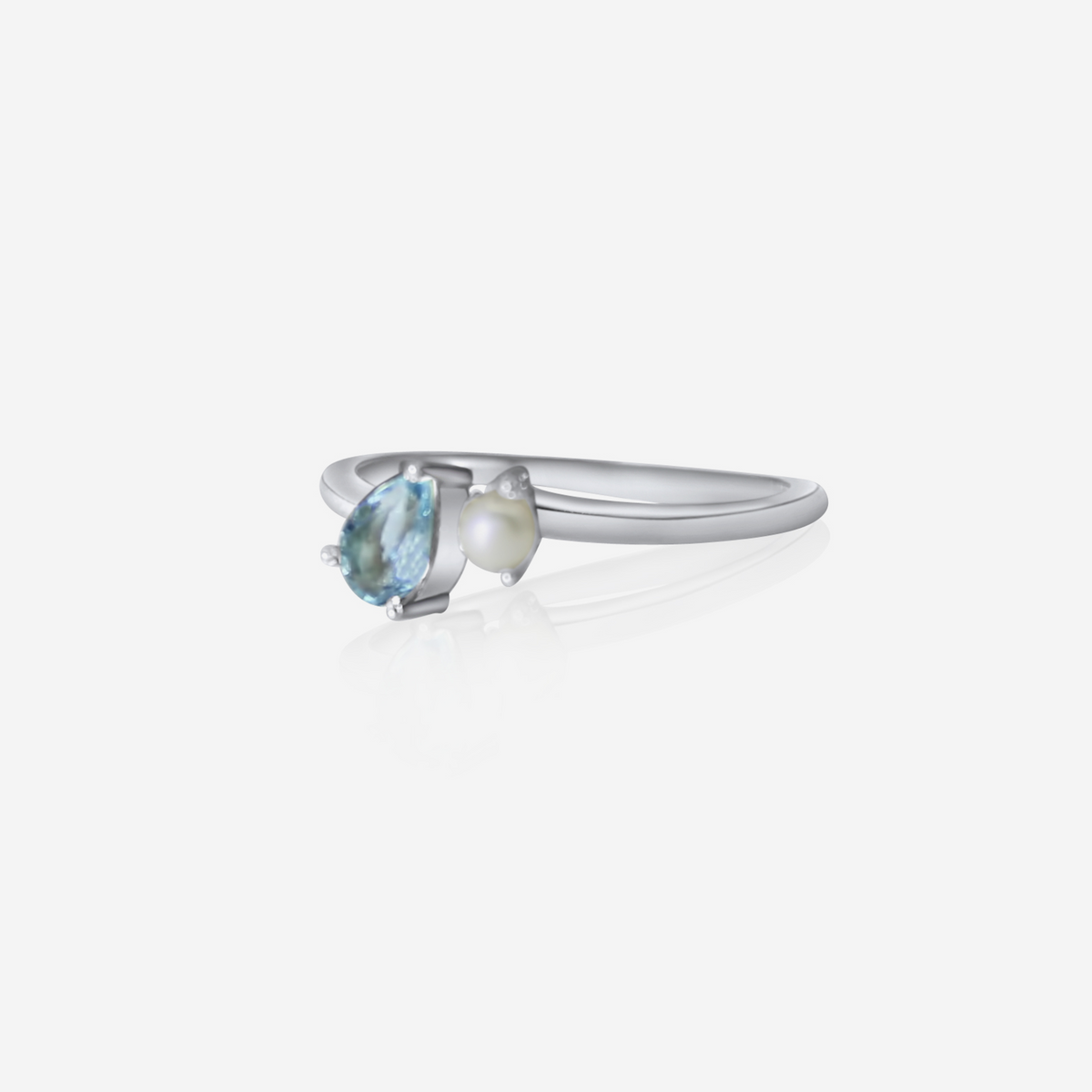 Mermaid Dreams Aquamarine & Akoya Pearl Gold Ring