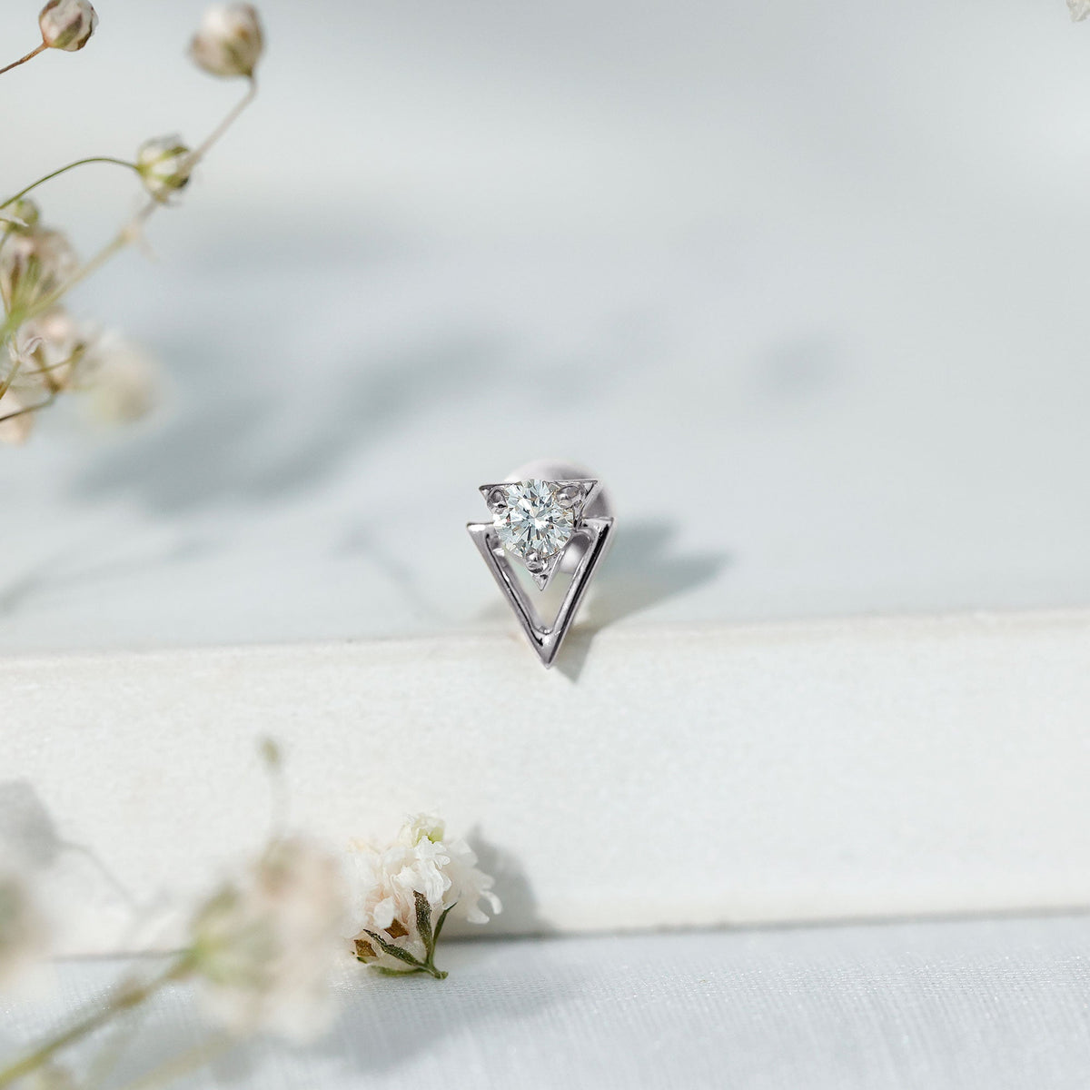 GND Diamond Solitaire Triangle Cartilage Earring